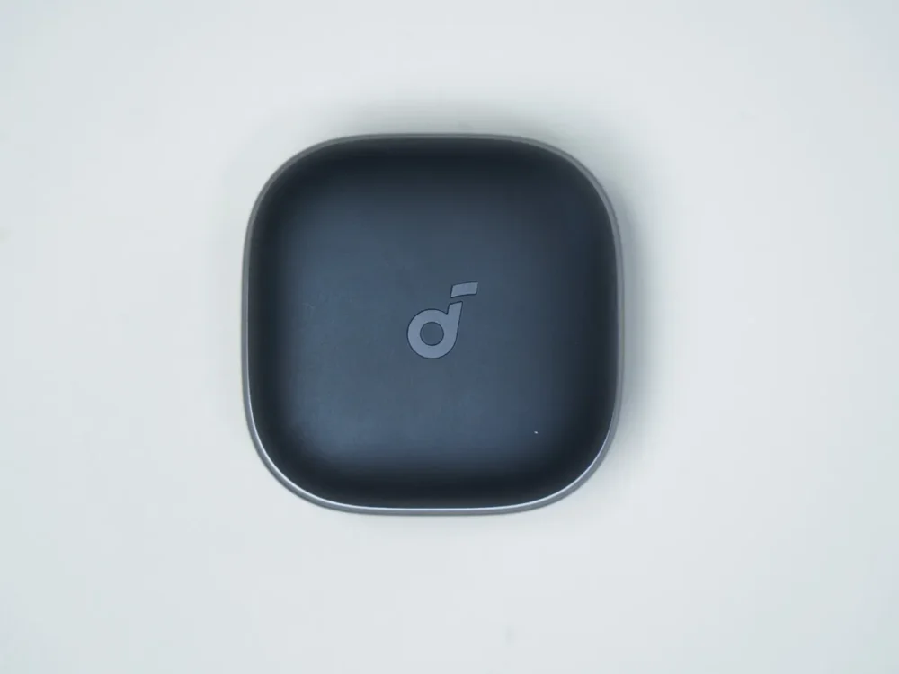 外観ｰケースｰ俯瞰ｰ正面