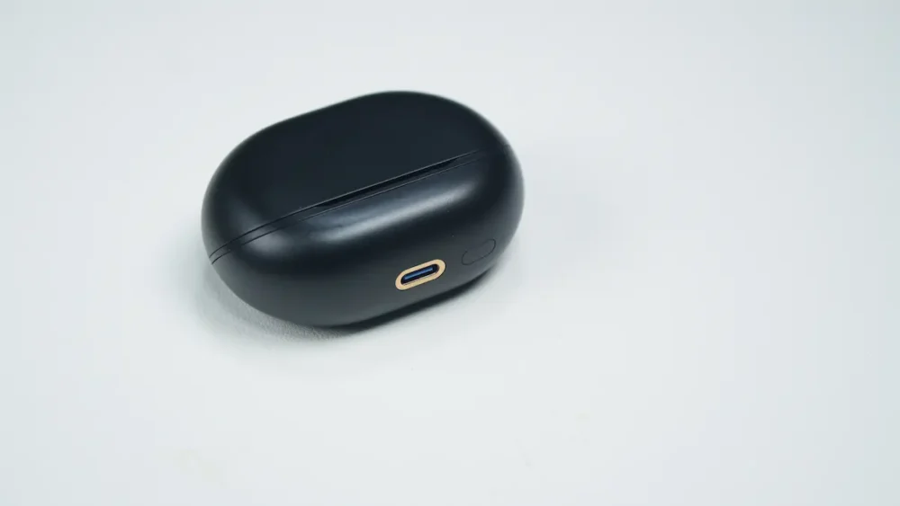 外観ｰケース-充電端子