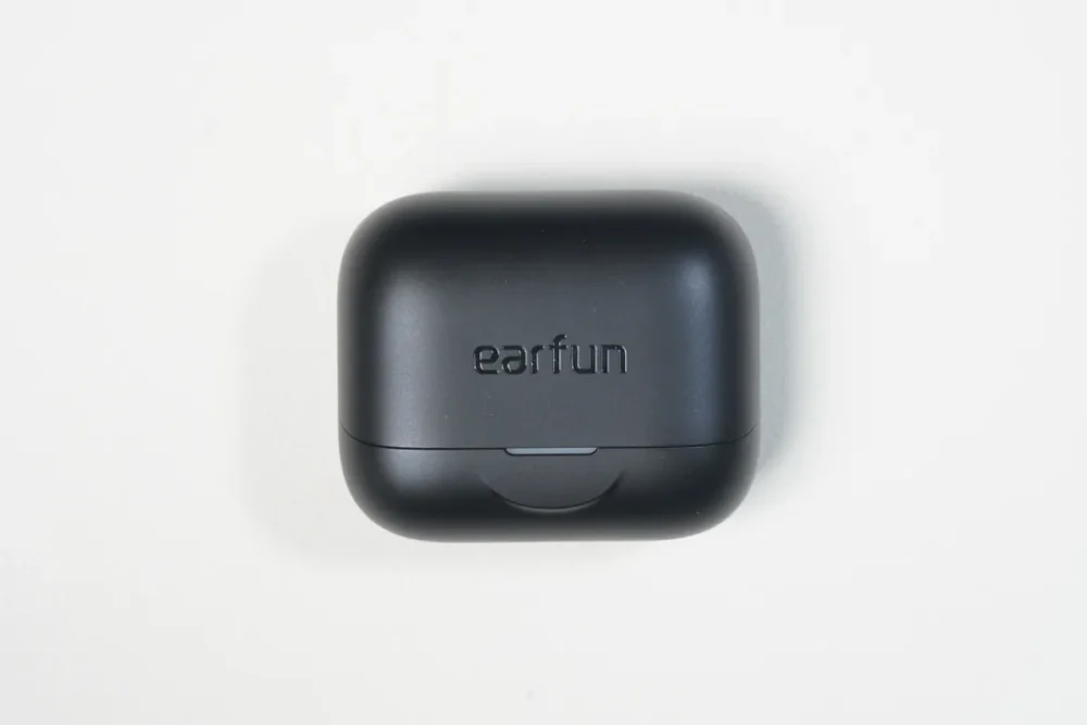 外観ｰケースｰ俯瞰ｰ正面