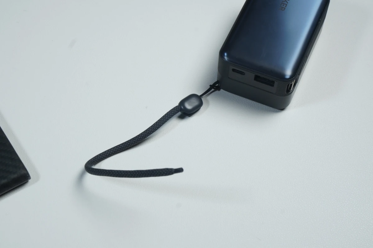 付属のストラップが壊れた