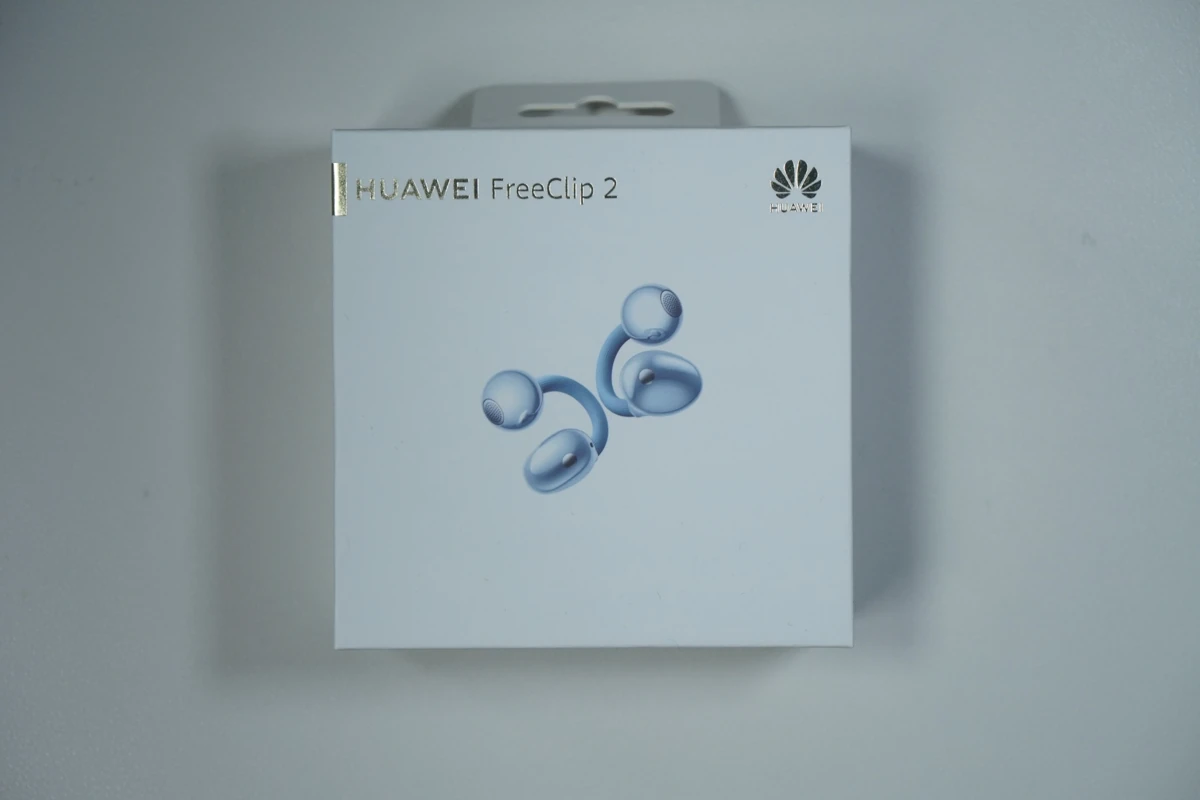 HUAWEI FreeClip 2の化粧箱