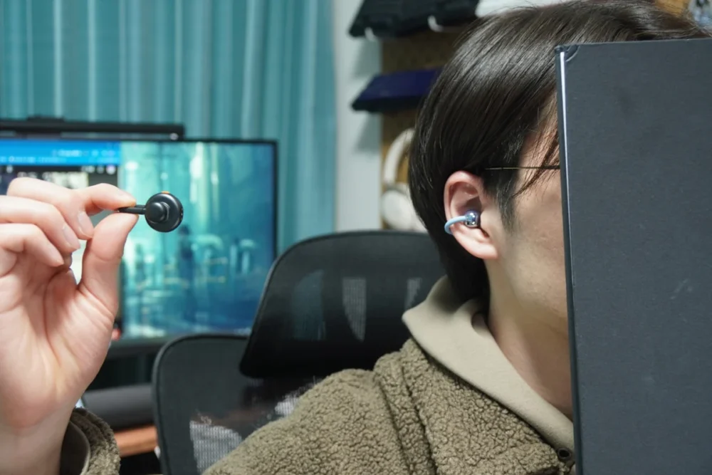 音漏れを検証している様子