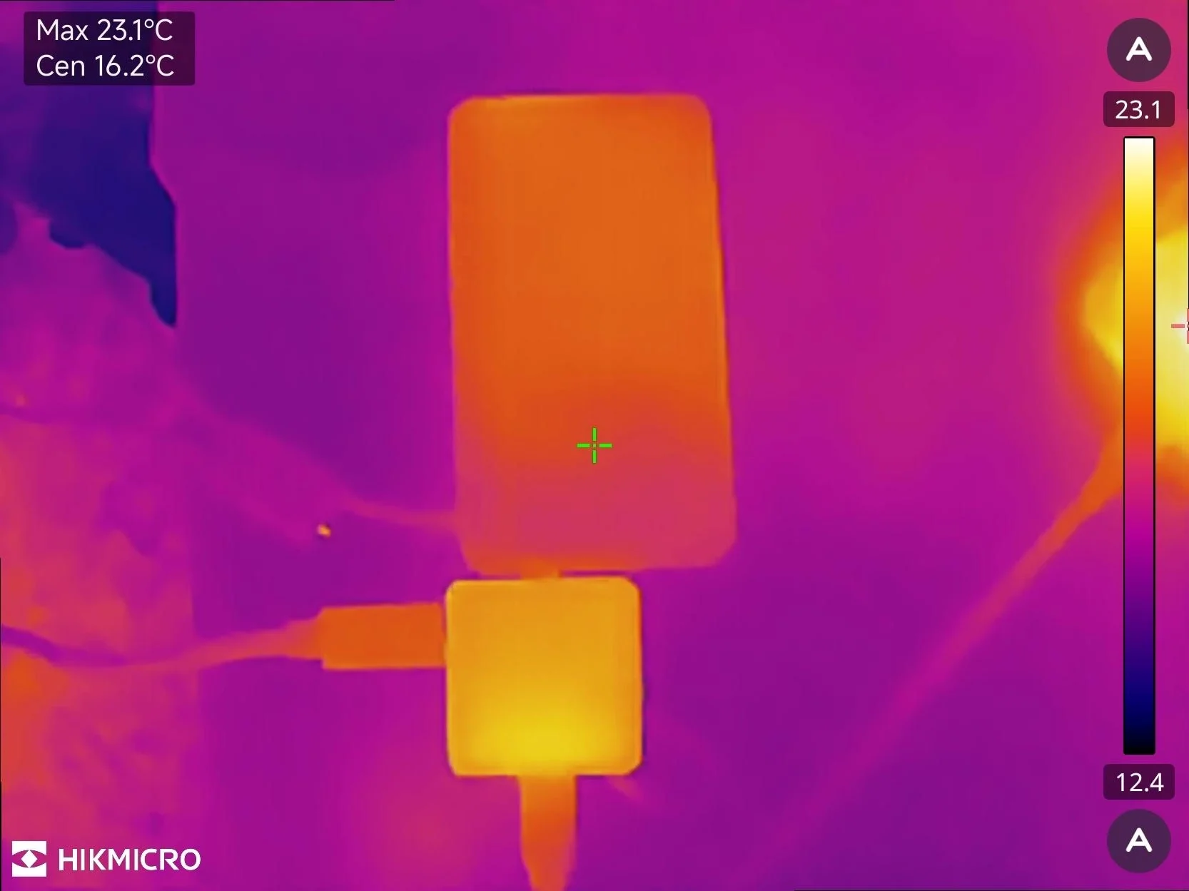 本体を充電した直後の表面温度