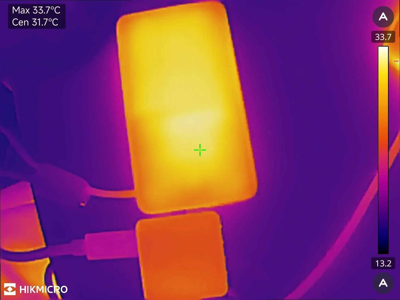 本体を充電した際の30分後の表面温度