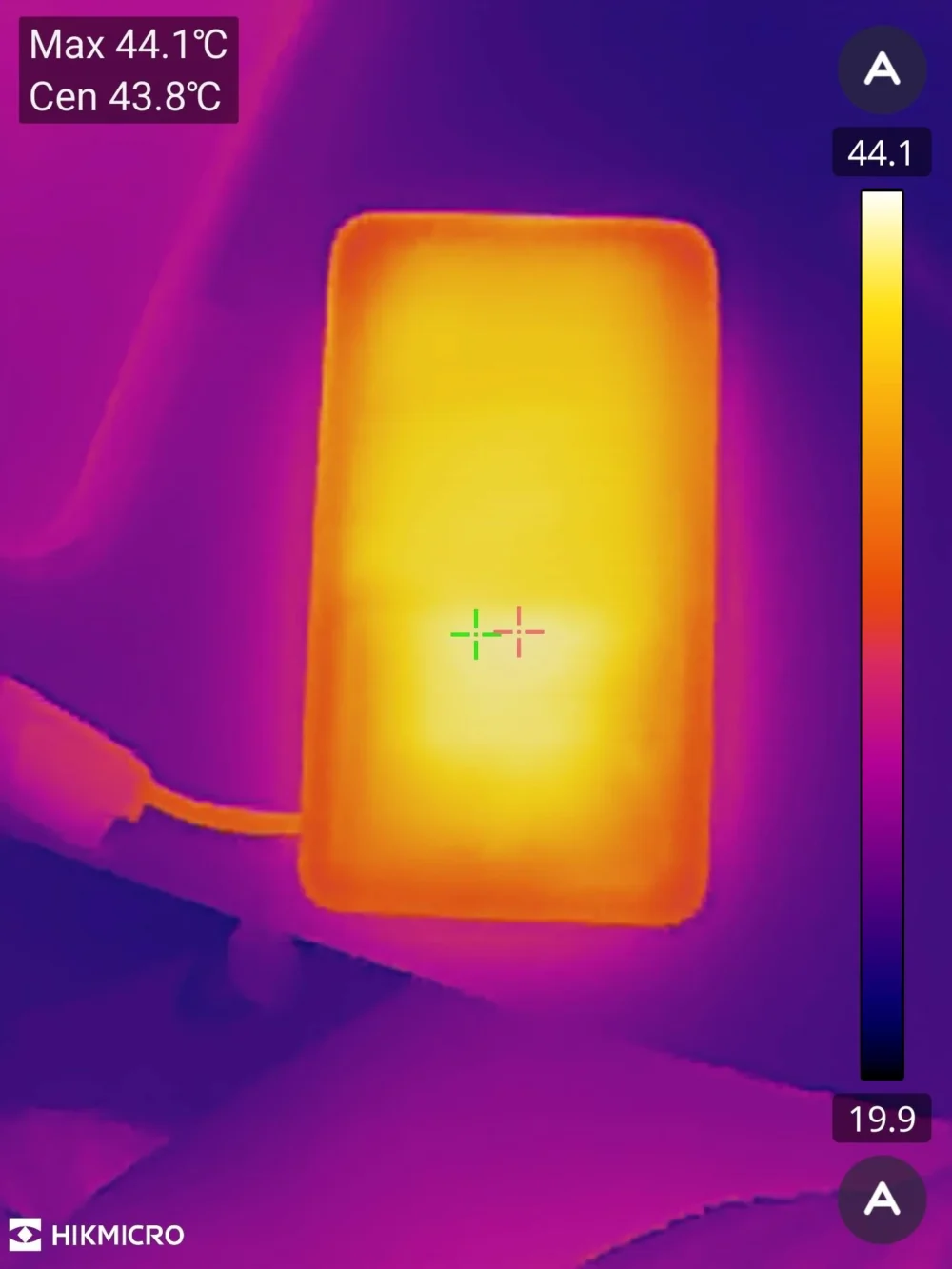 Xiaomi端末を充電した際の30分後の表面温度