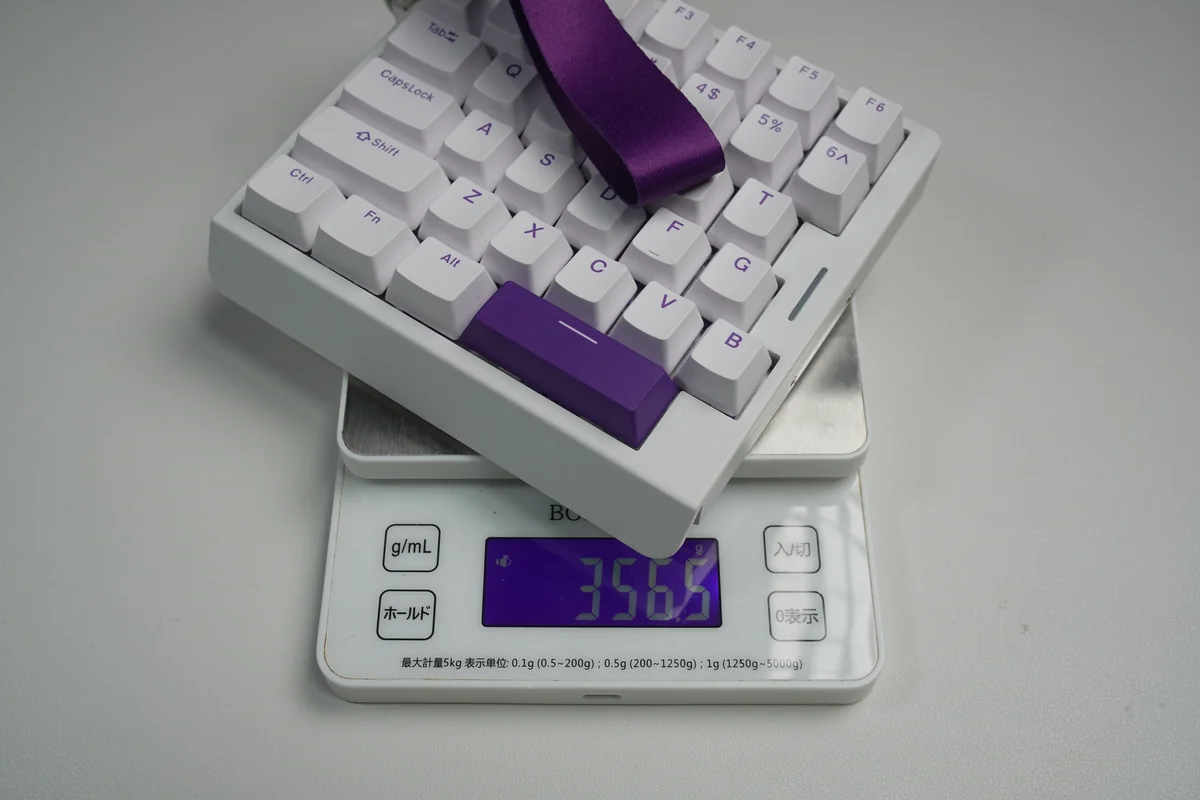 EPOMAKER HE30の重量測定（実測356.5g）