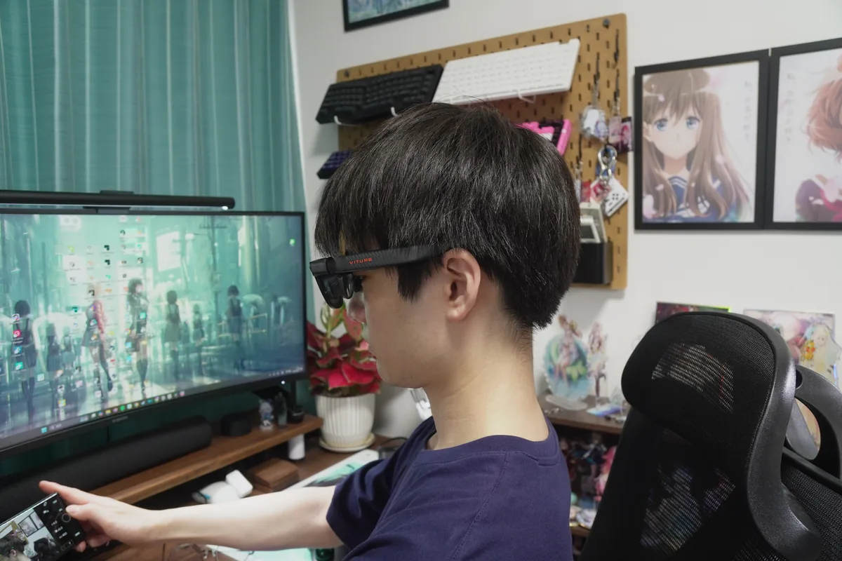 front.webpVITURE Luma Ultraを装着した真横の様子