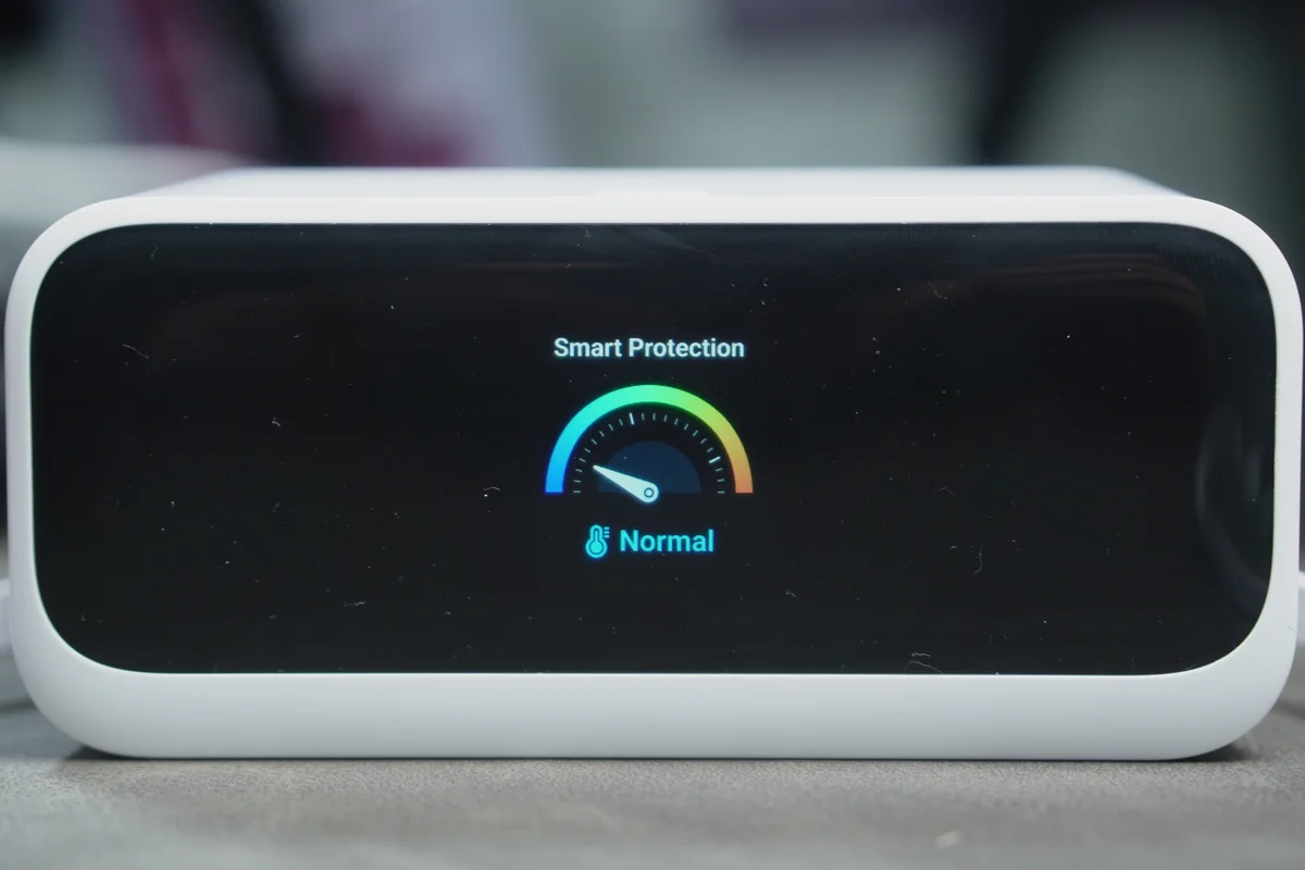 Anker Nano Charging StationのSmart Protection(温度状態)画面の写真
