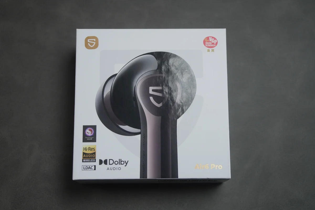 SOUNDPEATS Air6 Proのパッケージ正面（Hi-Res AUDIO WIRELESS・LDAC・Dolby Audioのロゴ入り）の写真