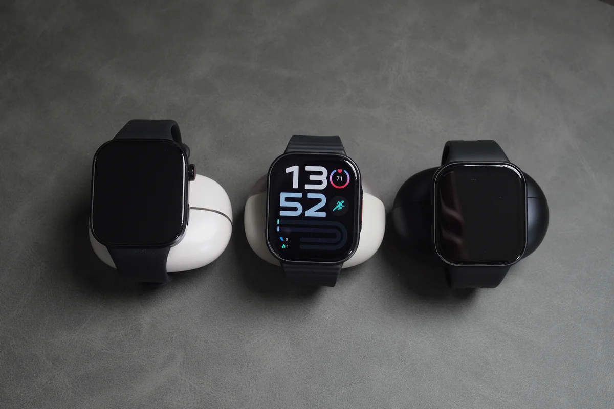 Redmi Watch 6(左)・Redmi Watch 6 Lite(中央)・Redmi Watch 6 Active(右)を並べた写真